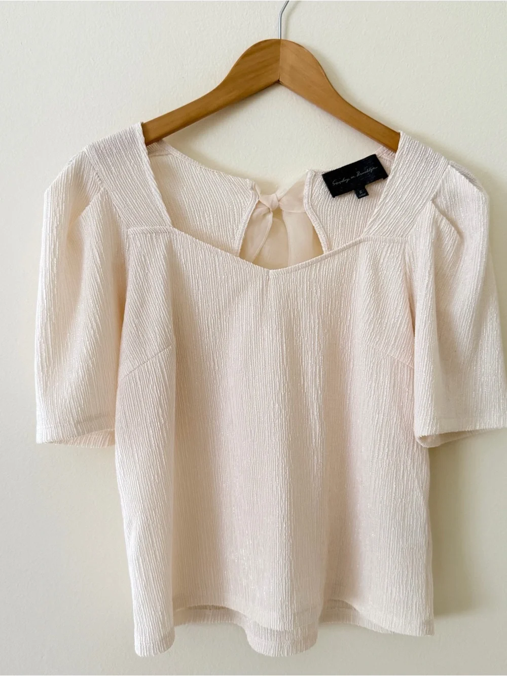 Like New Anthropologie Cream Textured Square-Neck Puff Sleeve Top